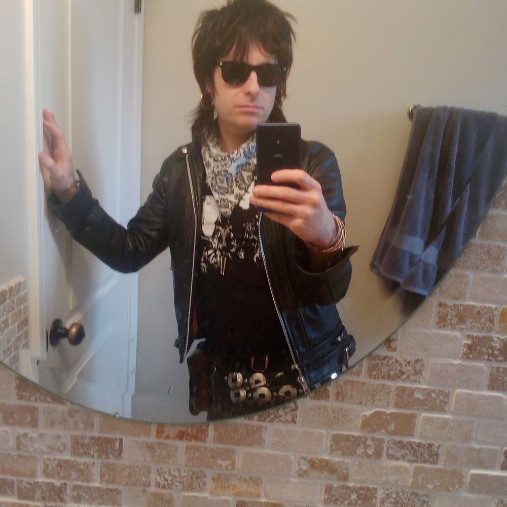 Meet your Posher, Kelly